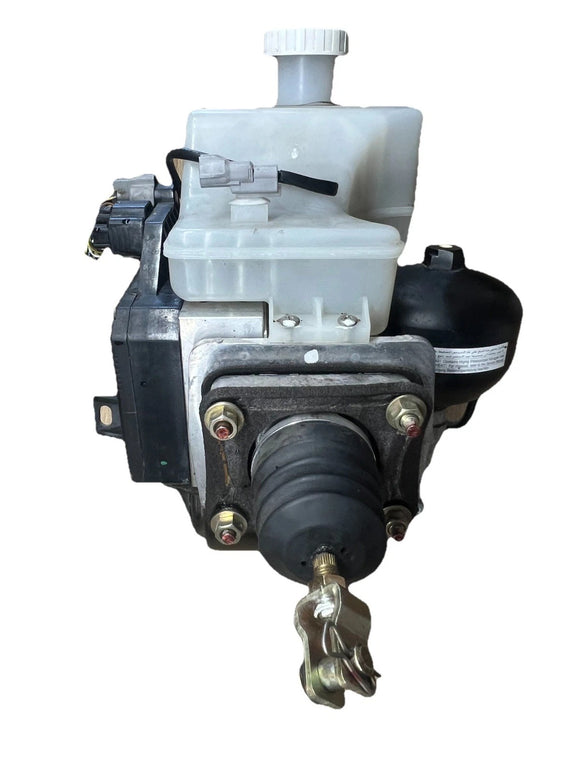 2001-2002  Mitsubishi Montero ABS Pump Brake Booster Master Cylinder MR407202 Generic