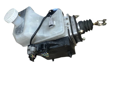 2001-2002  Mitsubishi Montero ABS Pump Brake Booster Master Cylinder MR407202 Generic