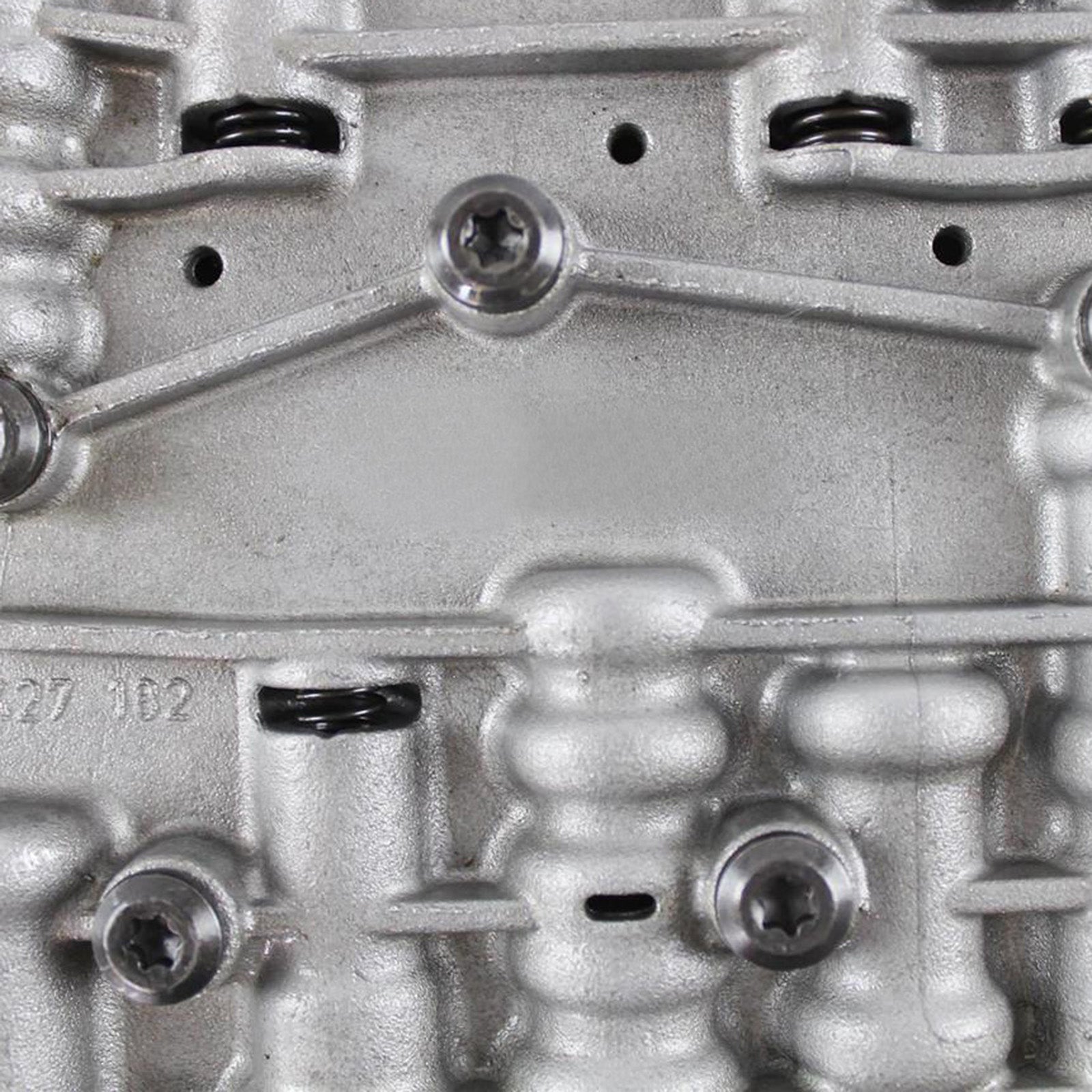 Supercarpart 2006-2009 XJ8,XJ8L,XJR,Super,XK8,XKR V8 4.2L 6HP26 6HP19 Valve Body A052/B052 Generic
